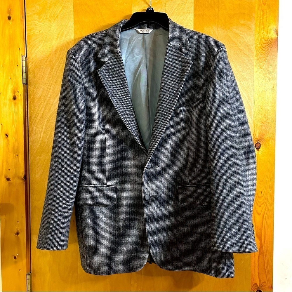 Kenneth Roberts Distinctive Men’s Tweed Jacket - Size 42 - 100% Wool Made in USA